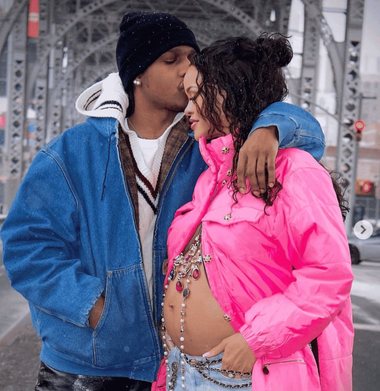 Rihanna-pregnant-chanel-puffer-coat.png