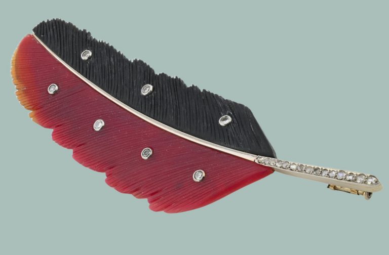 featherbrooch.jpg
